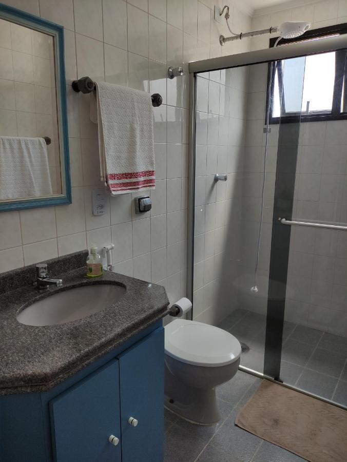 غوارويا Apartamento Praia Da Enseada 2 المظهر الخارجي الصورة