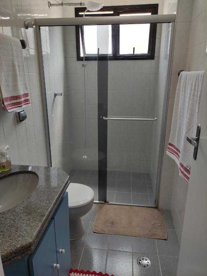 غوارويا Apartamento Praia Da Enseada 2 المظهر الخارجي الصورة